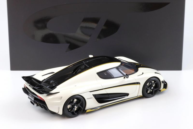 KOENIGSEGG REGERA RECORD WHITE 2023