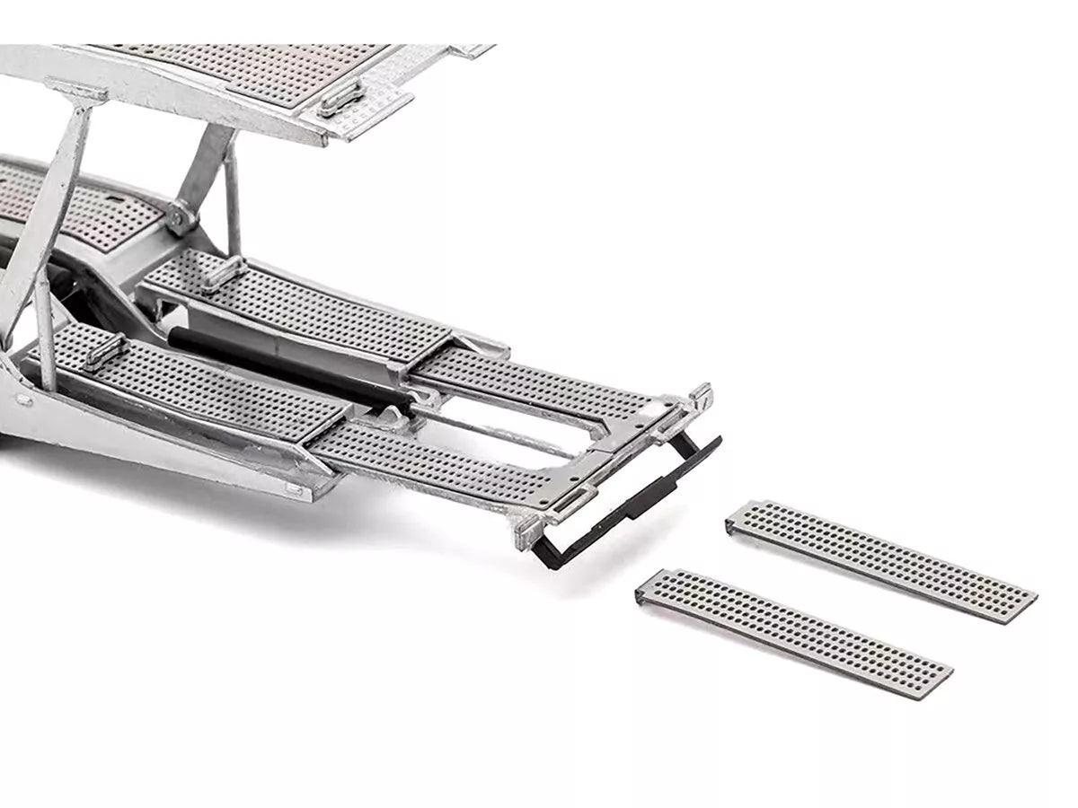 Mercedes-Benz AMG Actros Auto Transporter (Silver)