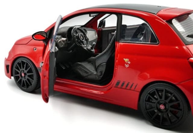 SOLIDO - 2022 Fiat F595 Abarth (Rosso Maranello)