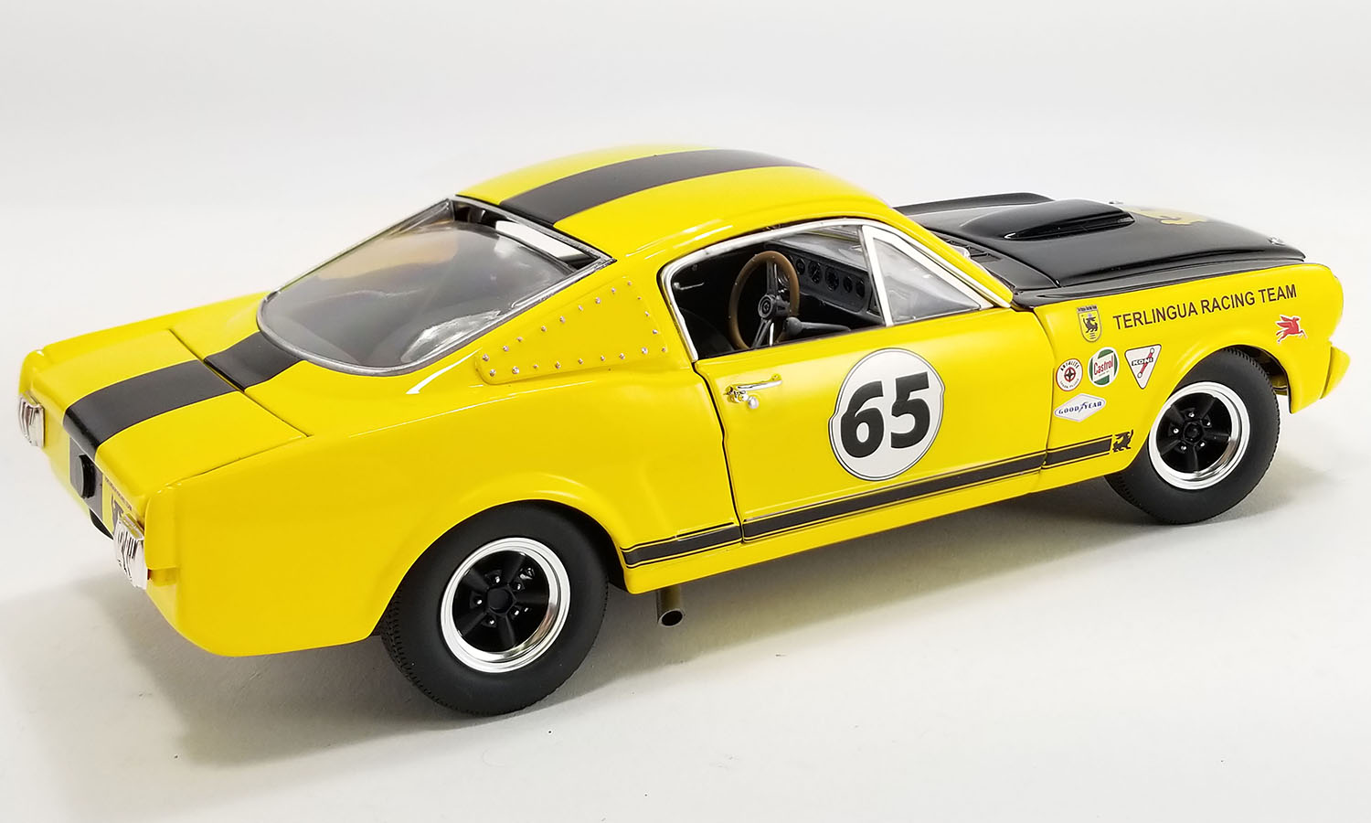 Ford Shelby GT350R 1965