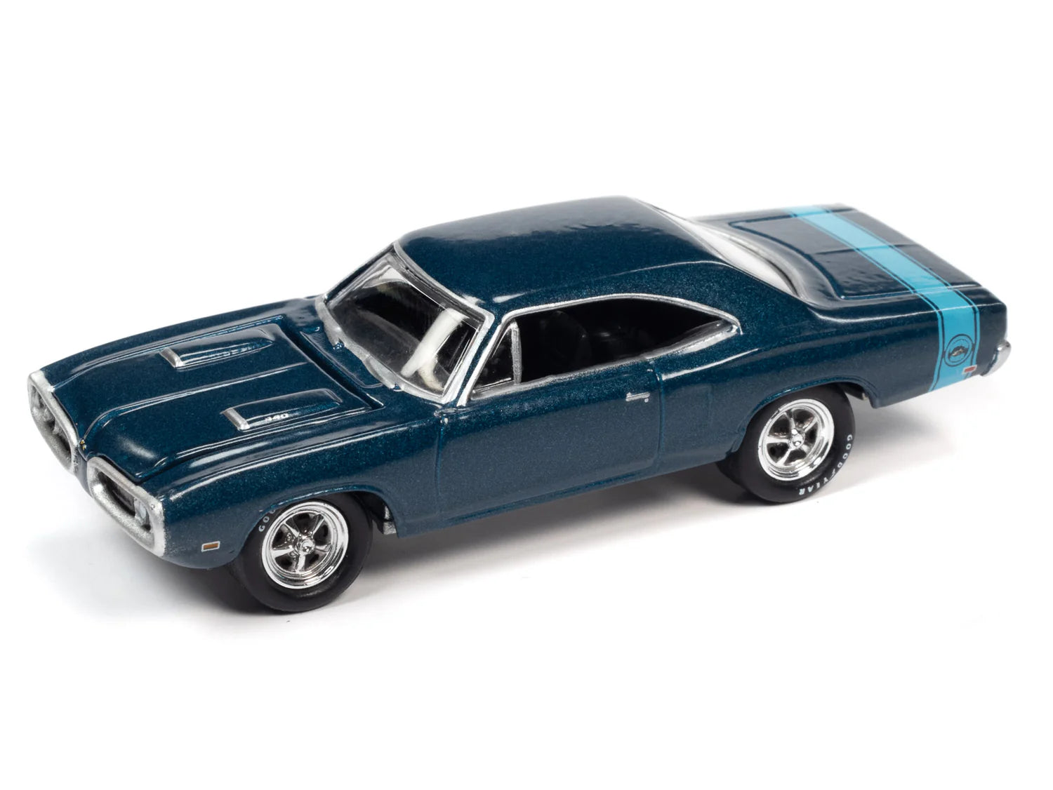 1970 Dodge Super Bee (B7 Dark Blue Poly w/Rear Light Blue Bee Stripe)