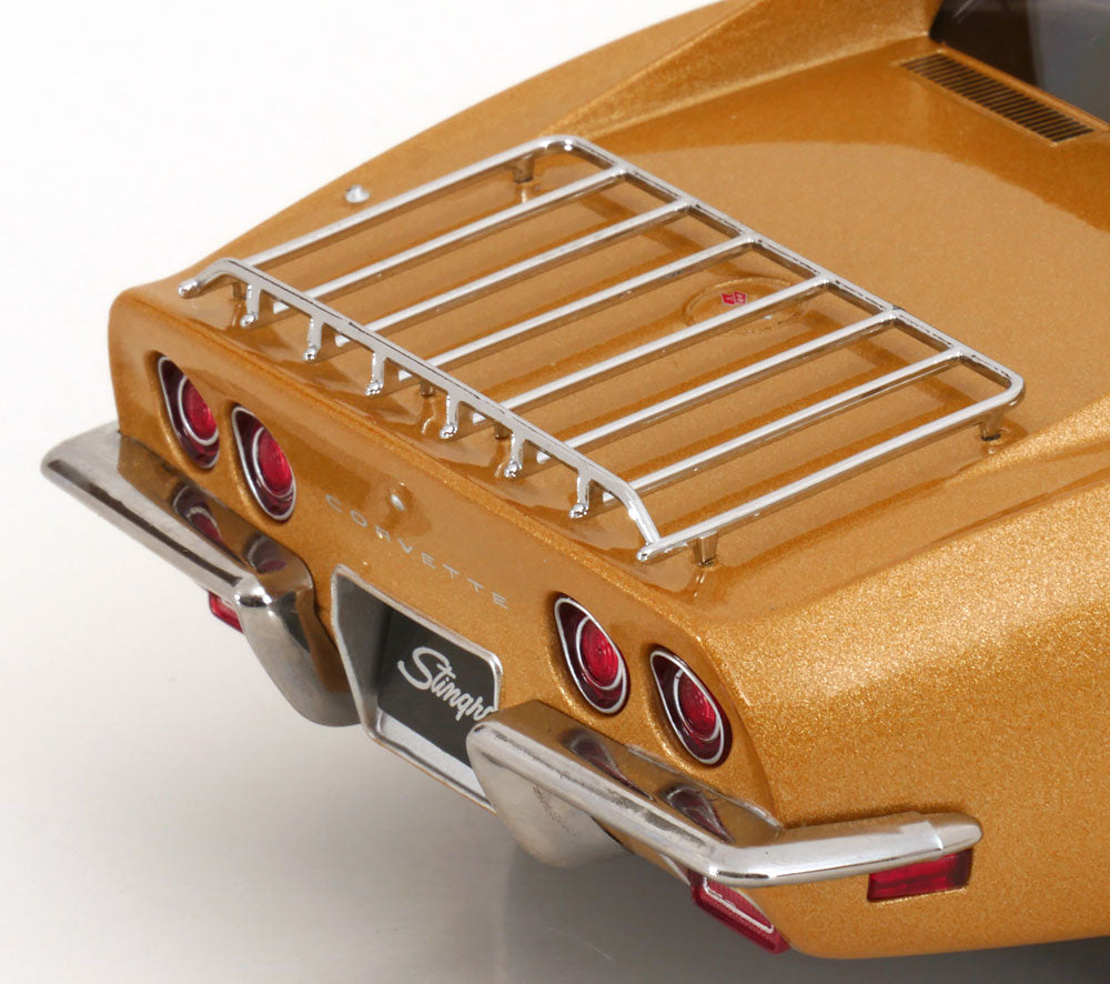 1972 Chevrolet Corvette C3, Metalic Gold, removable roof parts