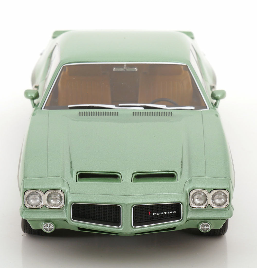 1972 PONTIAC - GTO LEMANS RAM AIR COUPE-(Green)
