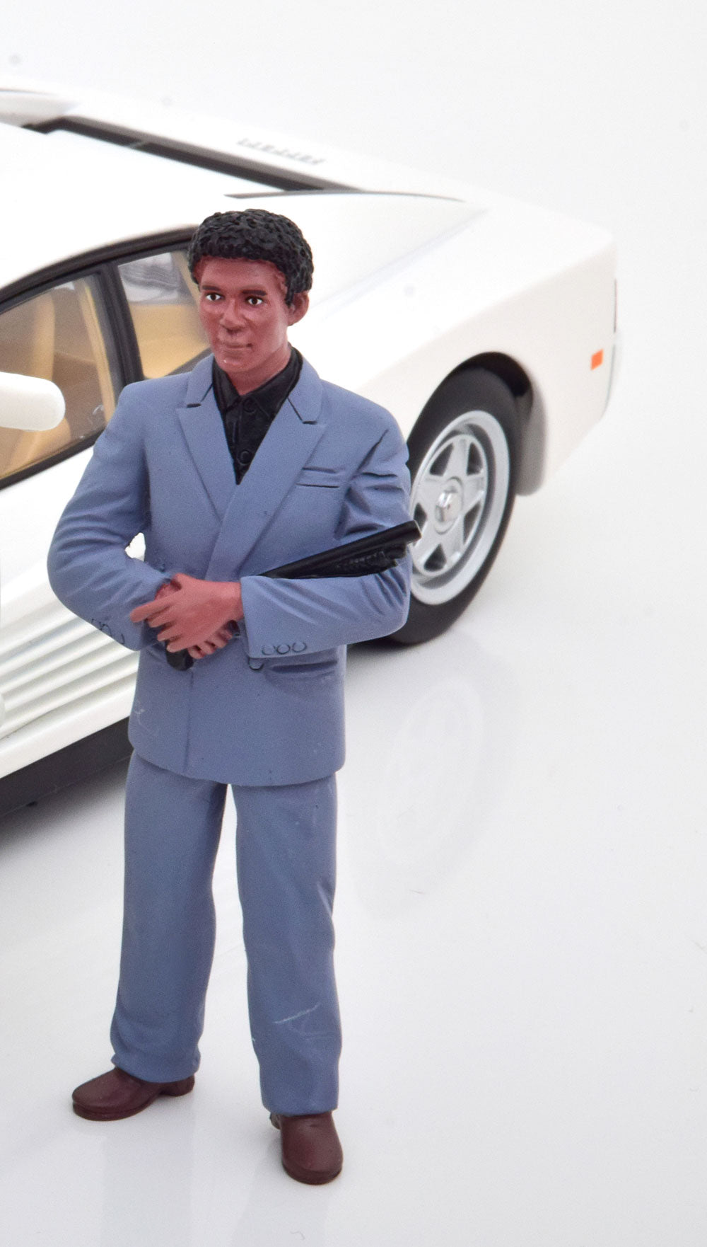 Miami Vice Rico Figurine 1/18
