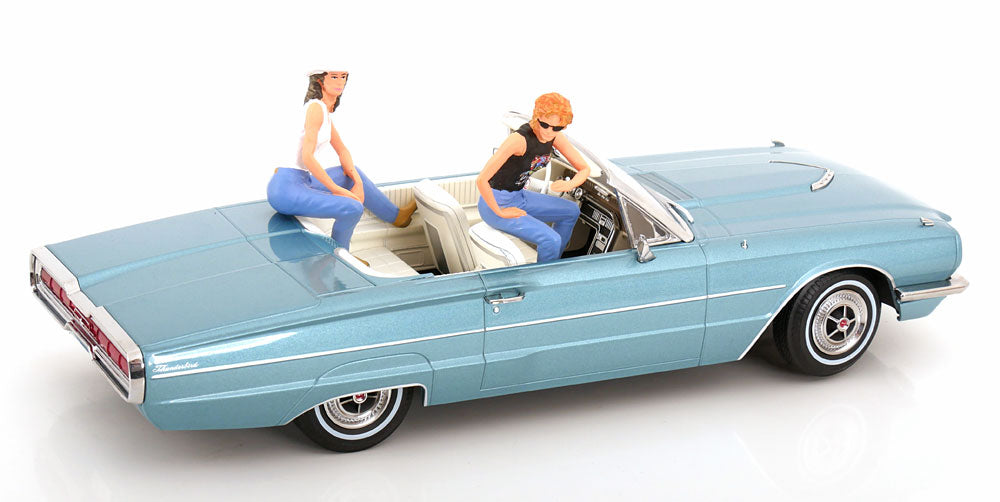 (PRE-ORDER 2025) "1/18 Figurine" Thelma and Louise"