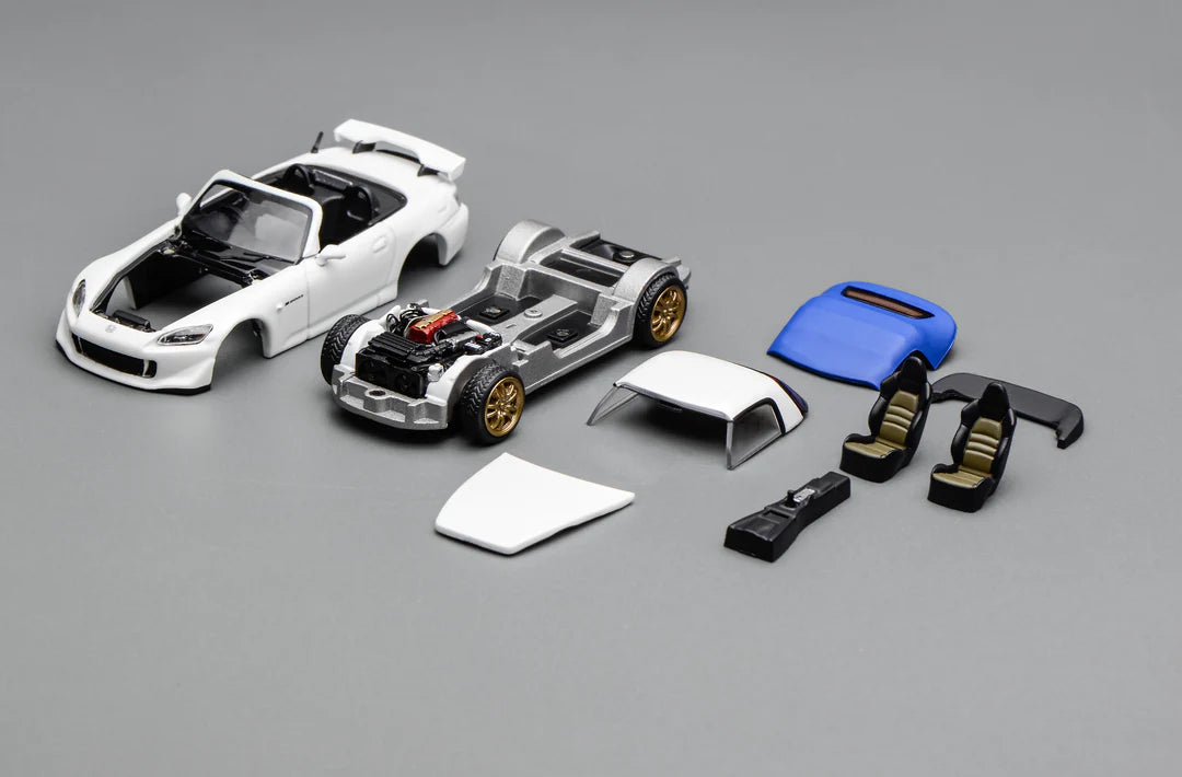 Motorhelix 1/64 - Honda S2000 Type S Platinum Pearl White - M65108