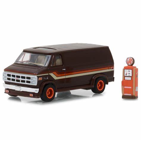 GMC VANDURA CUSTOM W/GAS PUMP, The Hobby Shop Series
