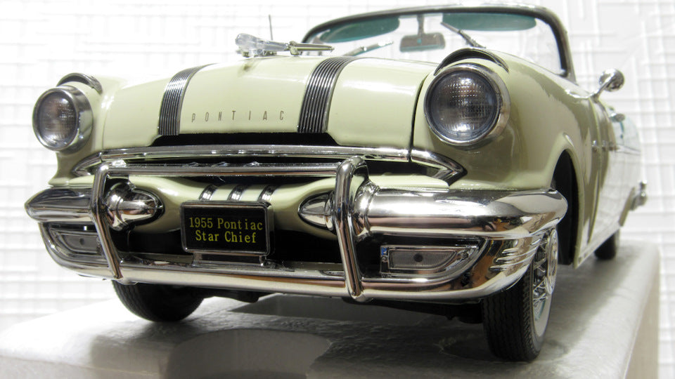 Pontiac Star Chief Convertible 1955 "I Love Lucy"