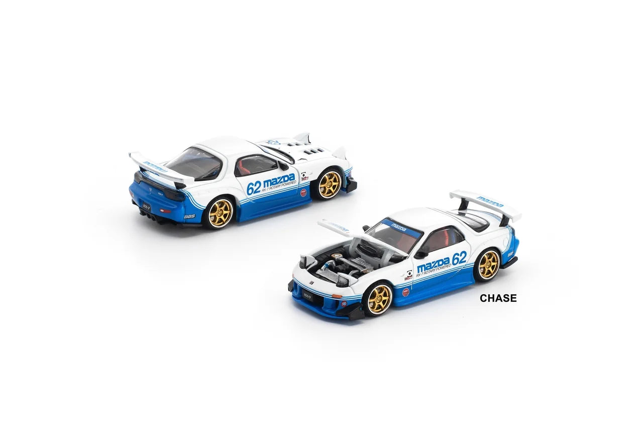 CHASE CAR POP RACE x Enigma 1:64 Mazda RX-7 (FD3S) – Bleu/Blanc – Roues dorées – PRE021-CHASE