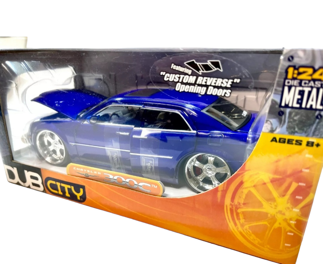 Chrysler 300C in BLUE Reverse doors, 1:24 Jada Dub City