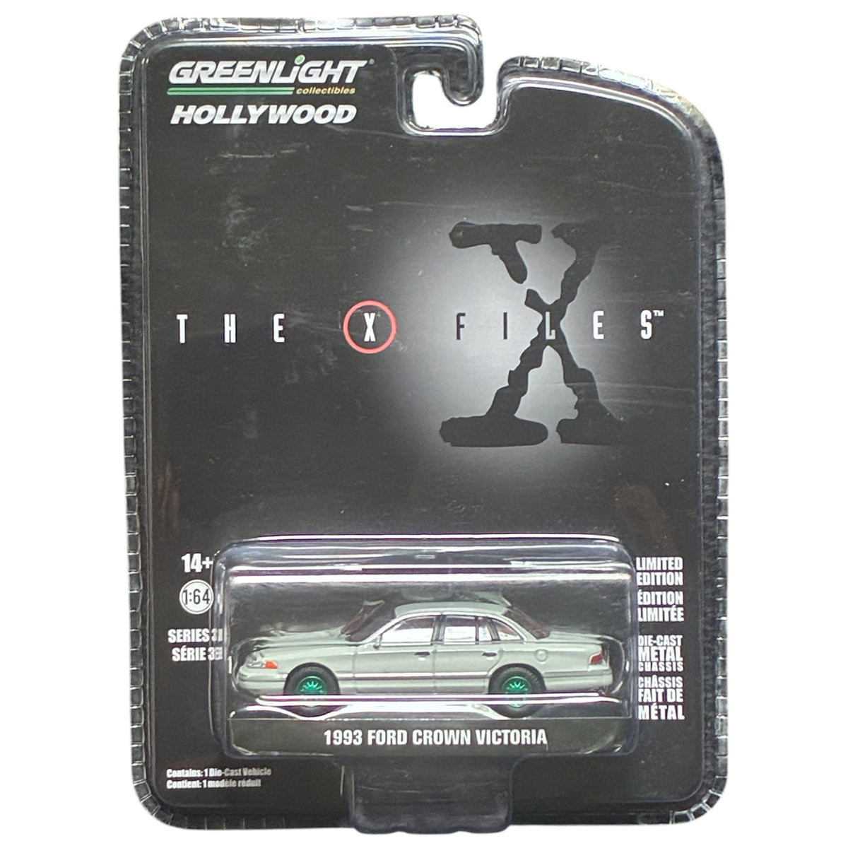 CHASE CAR GreenLight Hollywood The X-Files 1993 Ford Crown Victoria Green Wheels 1:64 GL44190-E-CHASE