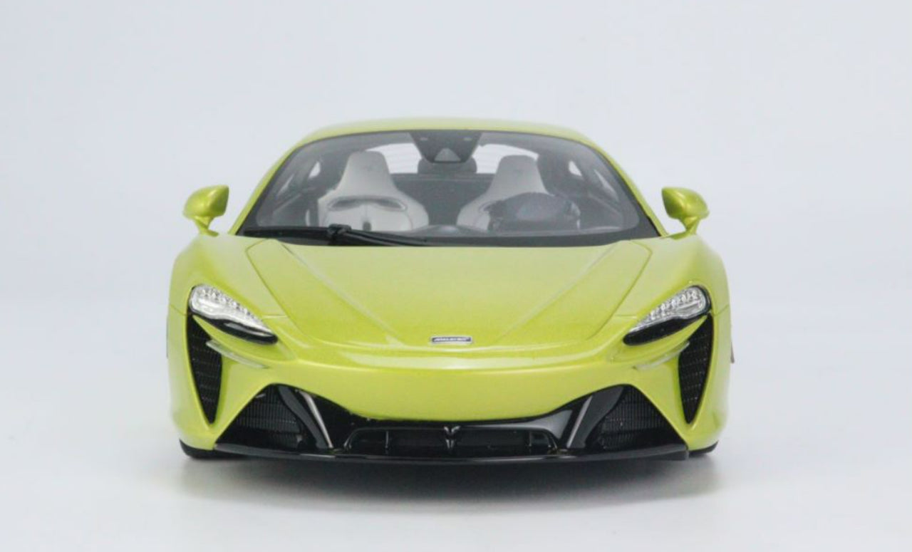 McLaren Artura