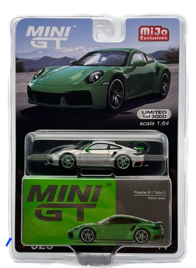 CHASE CAR-Porsche 911 Turbo S Python