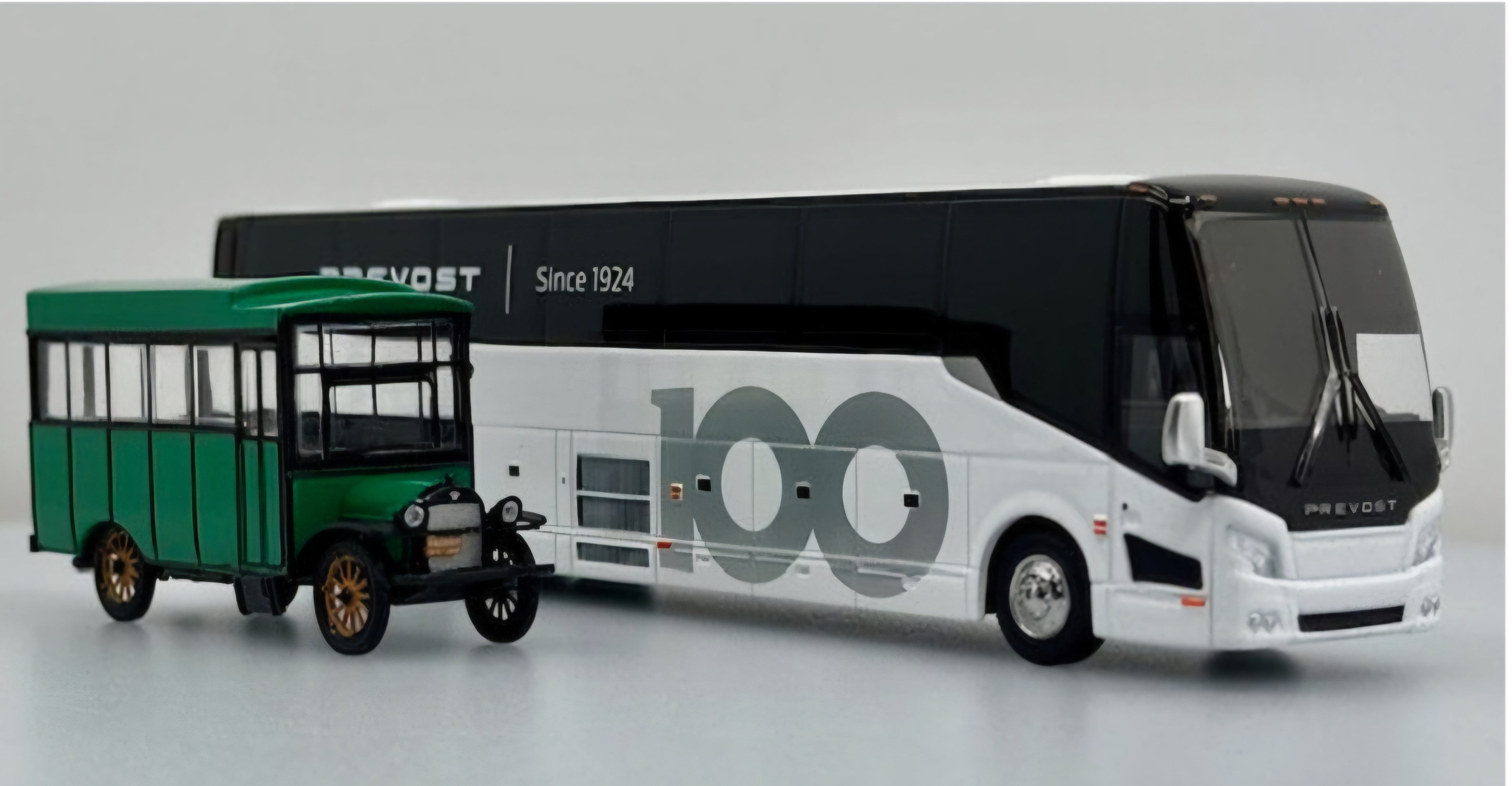 (1:64) Prevost 100th Anniversary Bus Set 2024 H3-45 Coach and 1924 "Clarisse" Bus