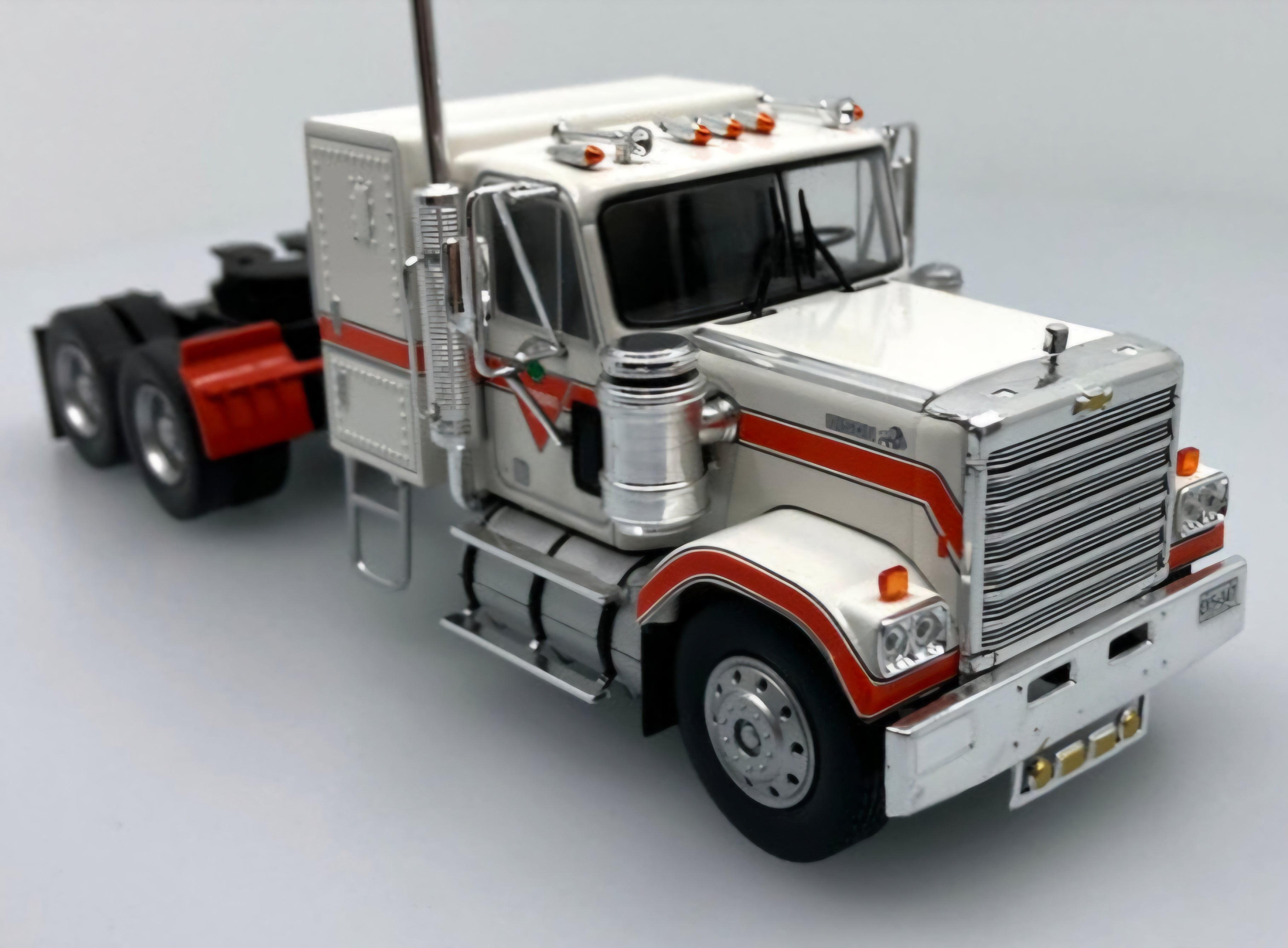 1978 Chevrolet Bison Sleeper Tractor w/53&