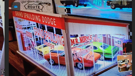 YCID-Mr. Norms Dealership Showroom Diorama 1/18