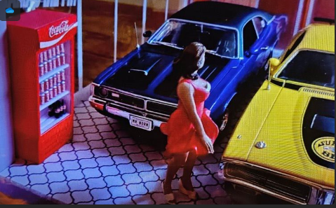 YCID-Mr. Norms Dealership Showroom Diorama 1/18