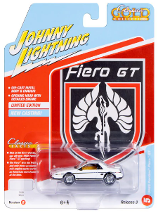 Johnny Lightning- 1985 Pontiac Fiero GT (White) JLCG034B-5