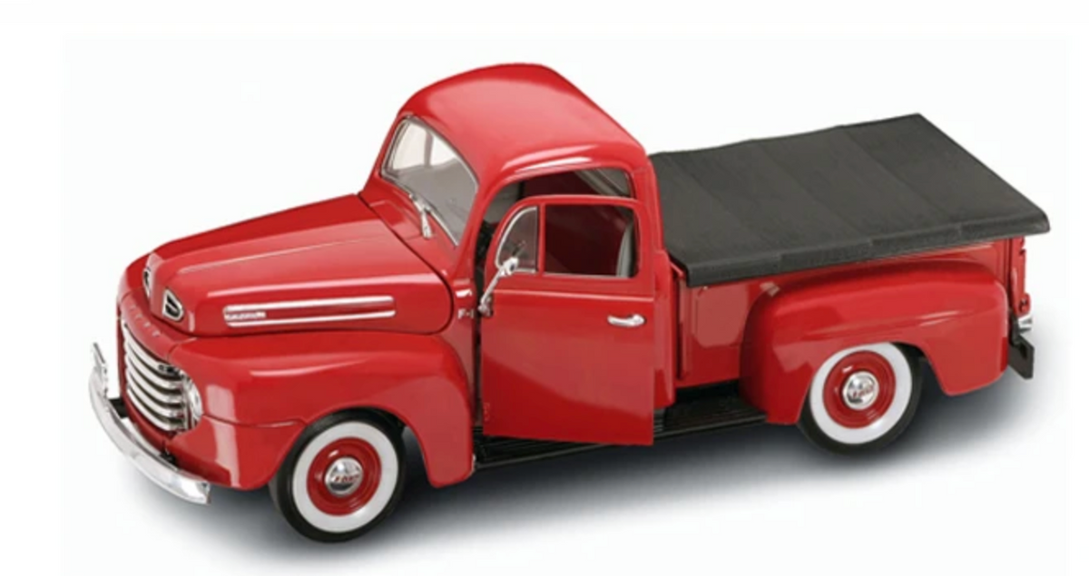 Lucky Die Cast – Ford F-1 Pick Up 1948 – Rouge – 1:18 – 92218R
