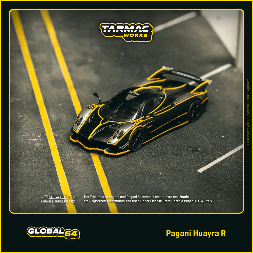 (PRE-ORDER 2025) Tarmac Works 1:64, Pagani Huayra R Matt Black / Silver