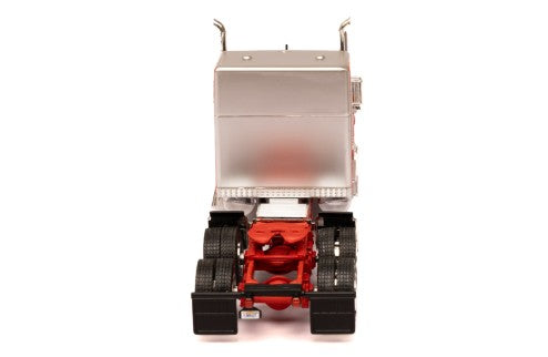 MACK SUPERLINER MAGNUM 1985 SILVER/RED (1:43)