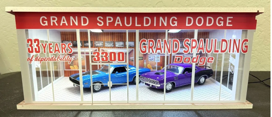 YCID 1:24 Scale-Mr. Norms Dealership Showroom Diorama
