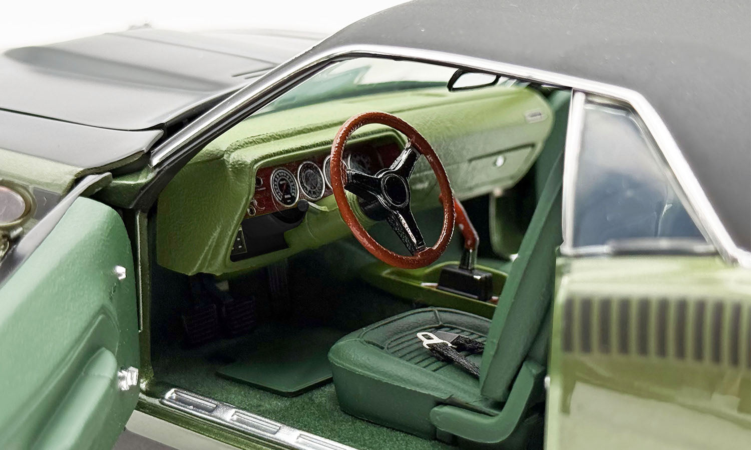 1970 Plymouth AAR Cuda Vinyl Top