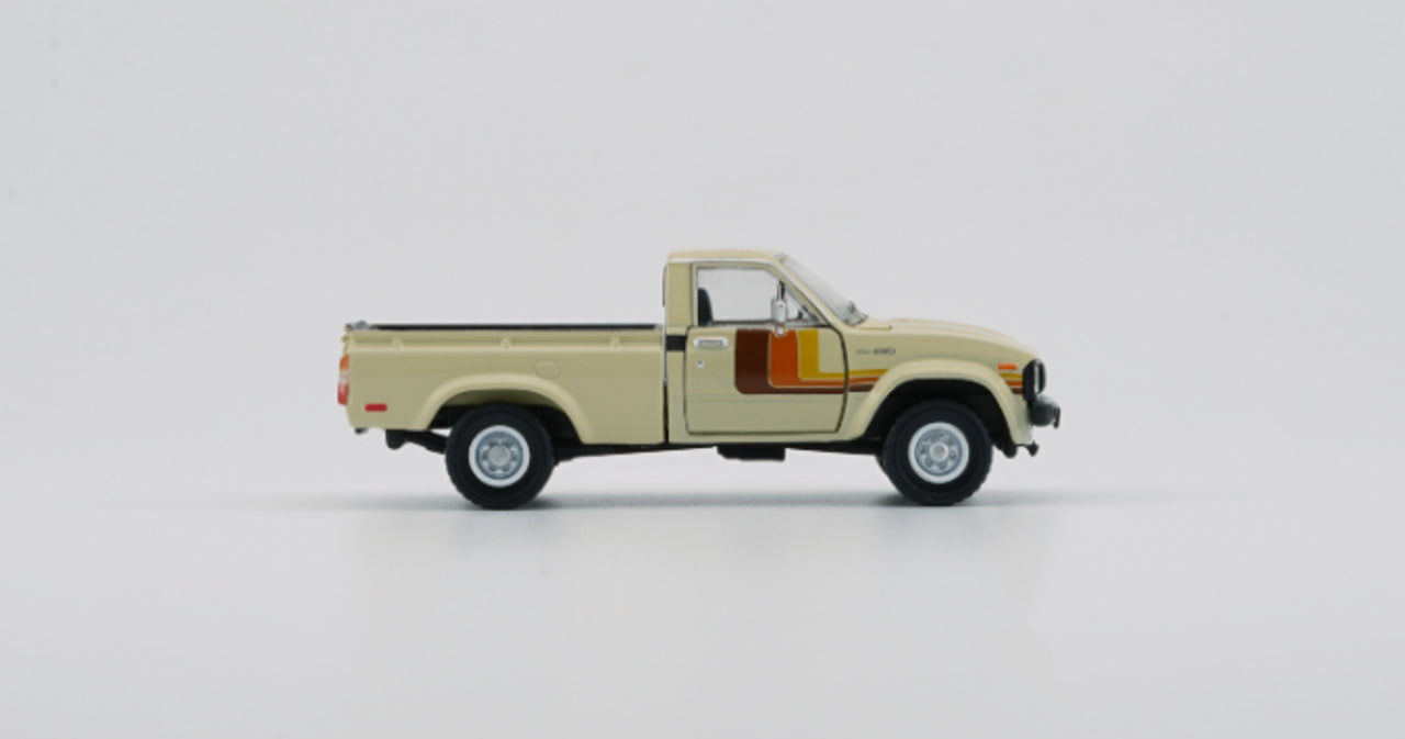 BM CREATIONS 1/64 - 1980 Toyota Hilux (RHD) - Beige - 64B0225