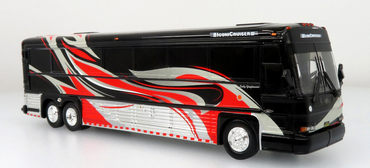 MCI D4000 IconiCruiser