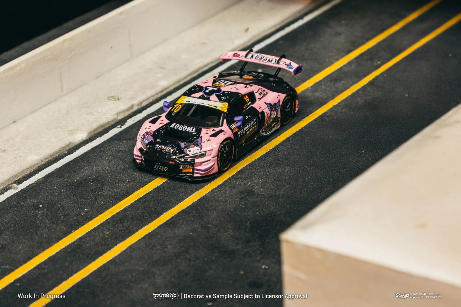 TARMAC WORKS HOBBY43 1/64- LB-Audi R8 LMS GT3 evo II Kuromi - Uno Racing Macau GT Cup T64-043-24MGP10