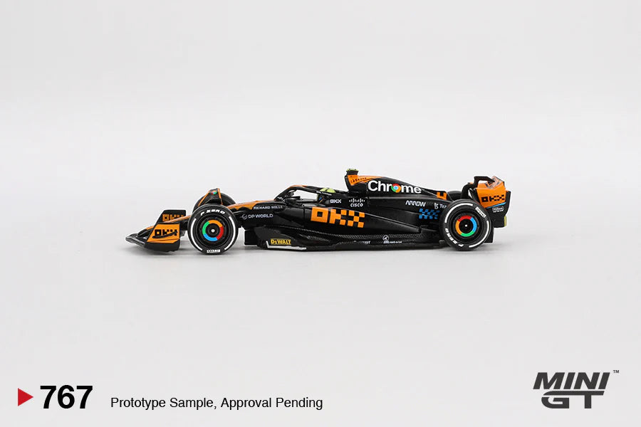 MINI GT-McLaren MCL60
