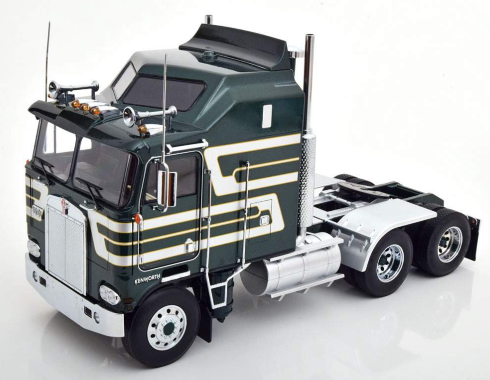1976 Kenworth K-100 Aerodyne (Green/Silver) 1:18 *Voir Note-*See Note