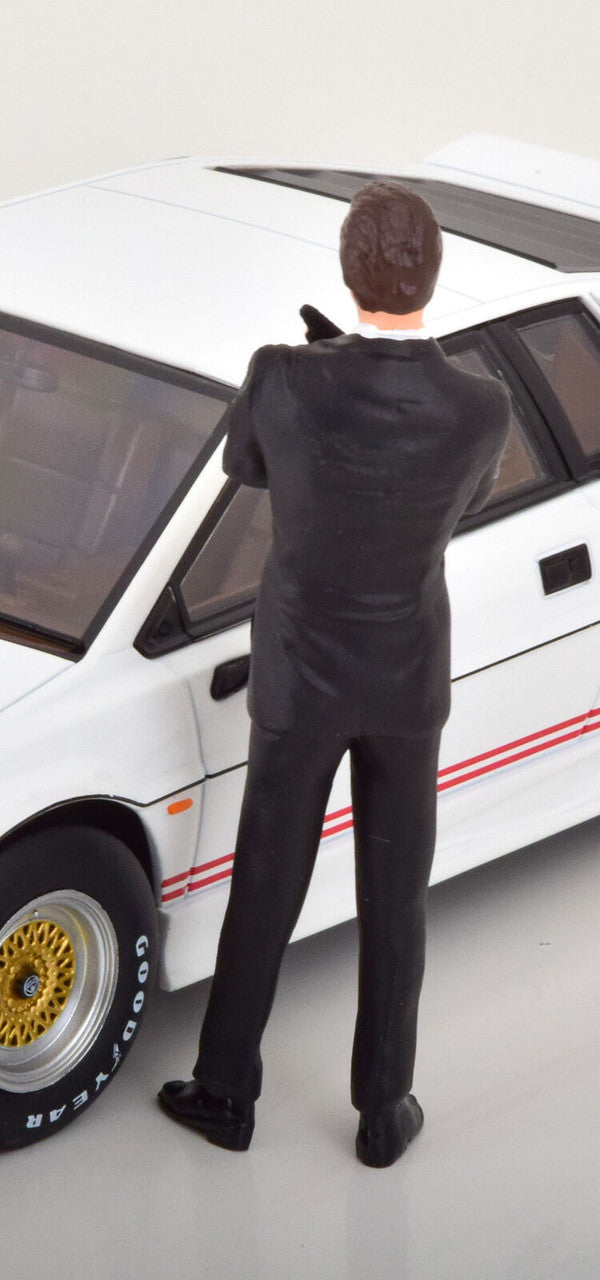 James Bond Figurine 1/18