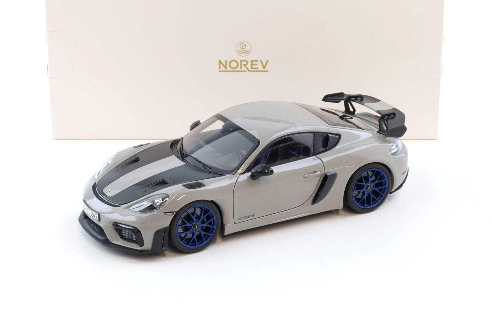 2023 Porsche 718 Cayman GT4 RS w/ Weissach Chalk (Crayon)