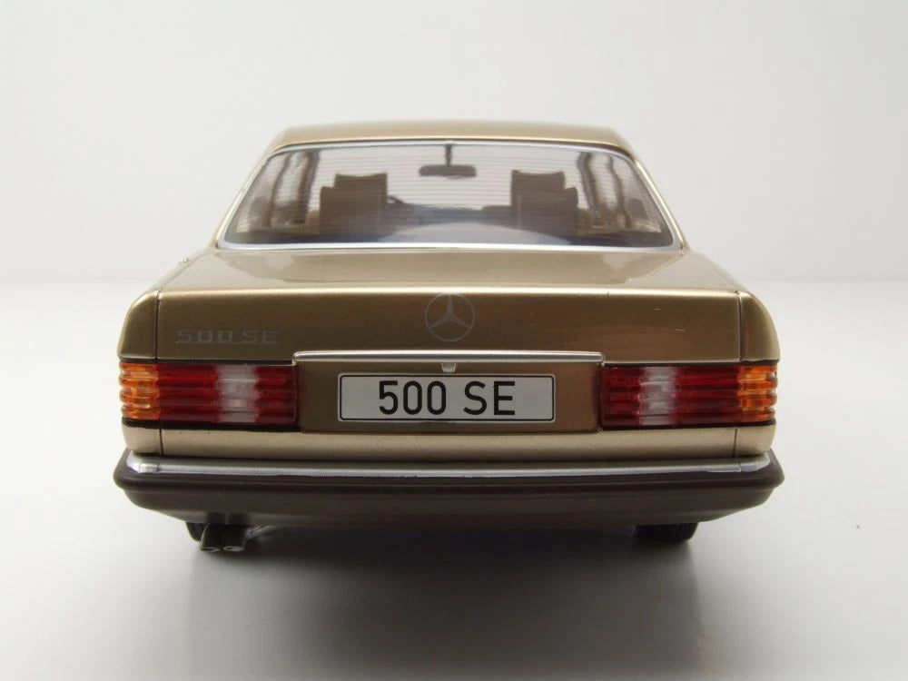1979 Mercedes S-Class W126 (Beige)
