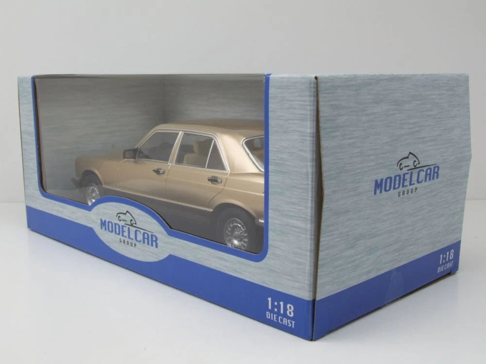 1979 Mercedes S-Class W126 (Beige)