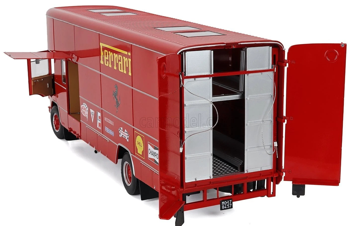 WERK 1/18-OM Fiat 150 Rolfo Scuderia Ferrari Race Auto Transporter