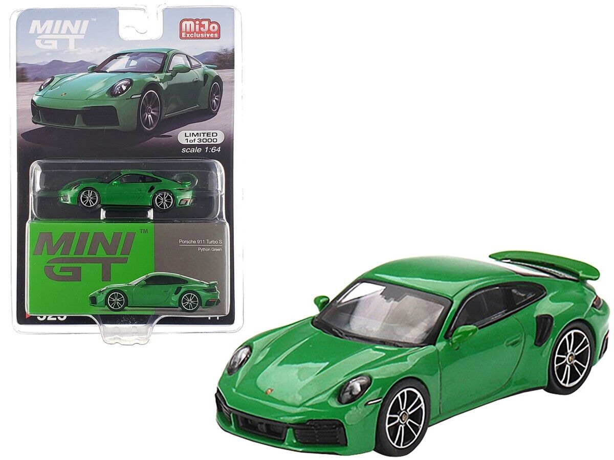 Porsche 911 Turbo S Python