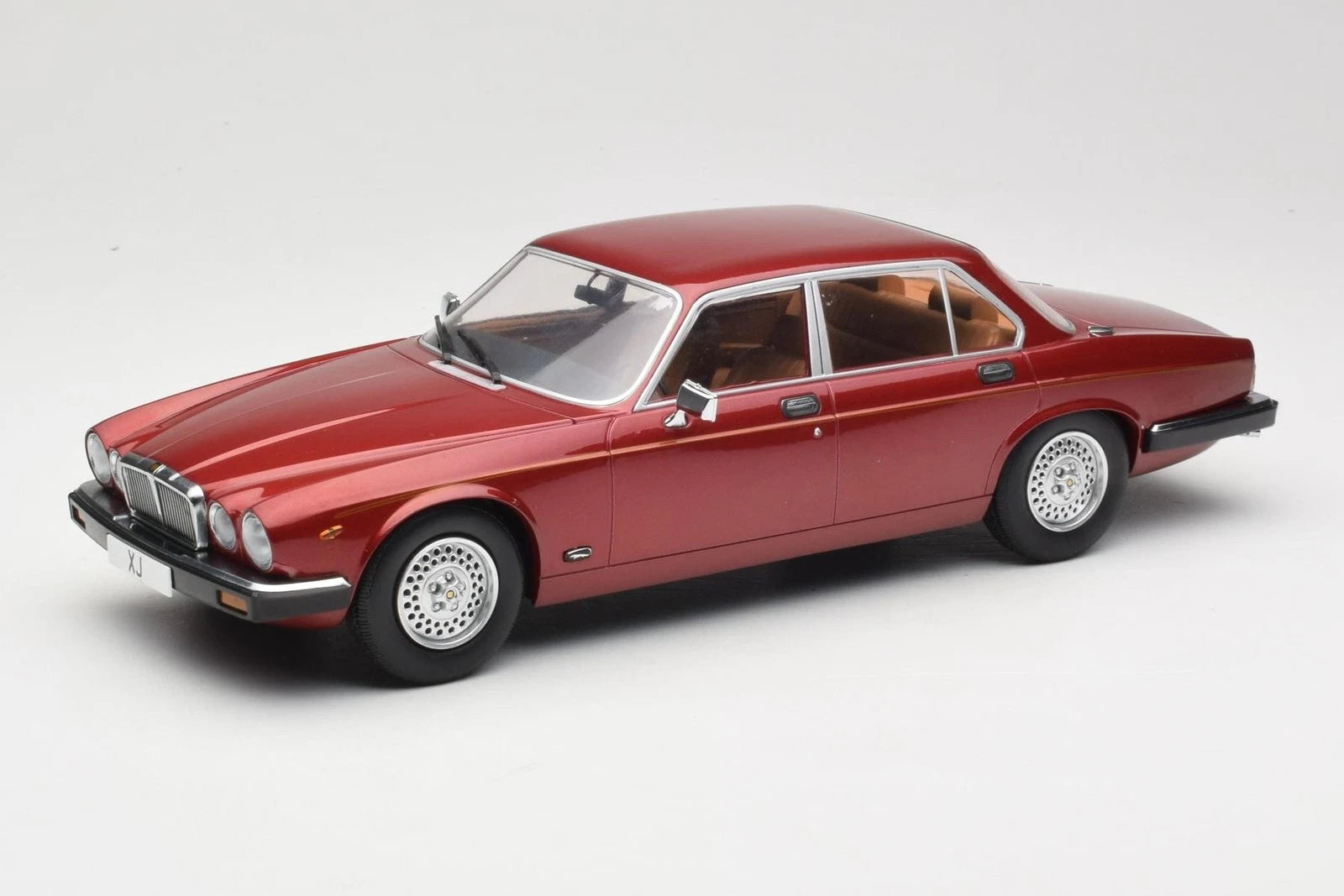 Jaguar XJ Series III Metallic Dark Red-MCG