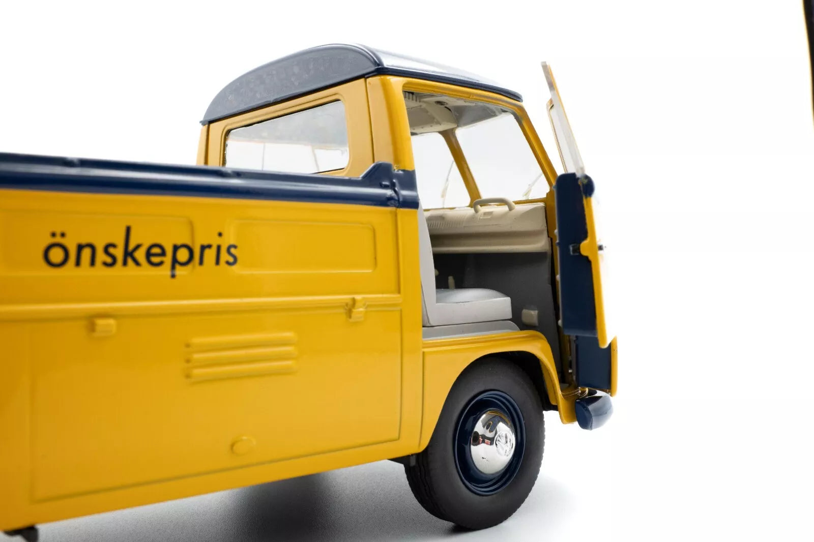 SOLIDO - 1950 Volkswagen Combi T1 Pick-up "IKEA"
