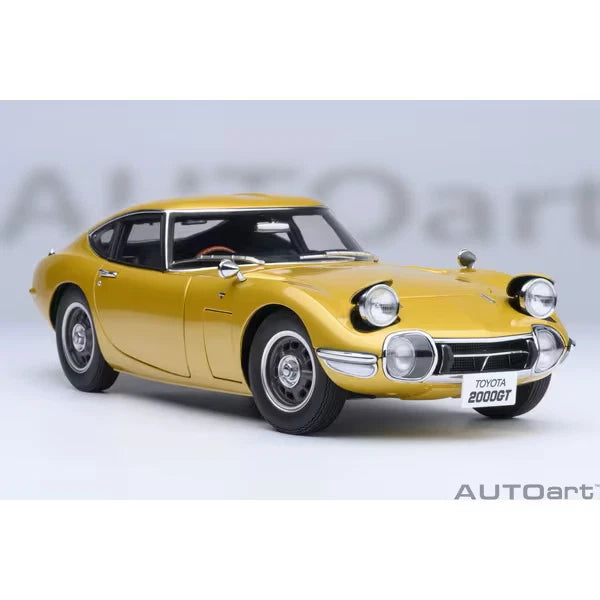 AUTOART-Toyota 2000GT (RHD) 1967 -Gold