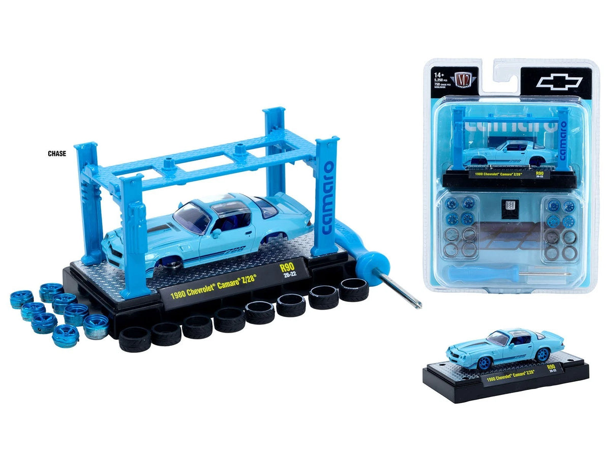 CHASE CAR M2 Machines 1:64 Chevrolet Camaro Z/28 1980 – Roues bleues – Model-Kit Release 90 – 37000-90-B-CHASE