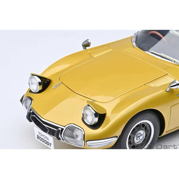 AUTOART-Toyota 2000GT (RHD) 1967 -Gold