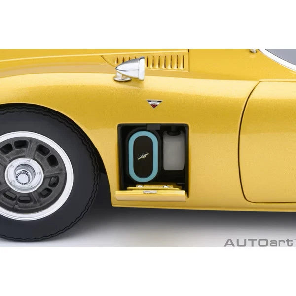 AUTOART-Toyota 2000GT (RHD) 1967 -Gold