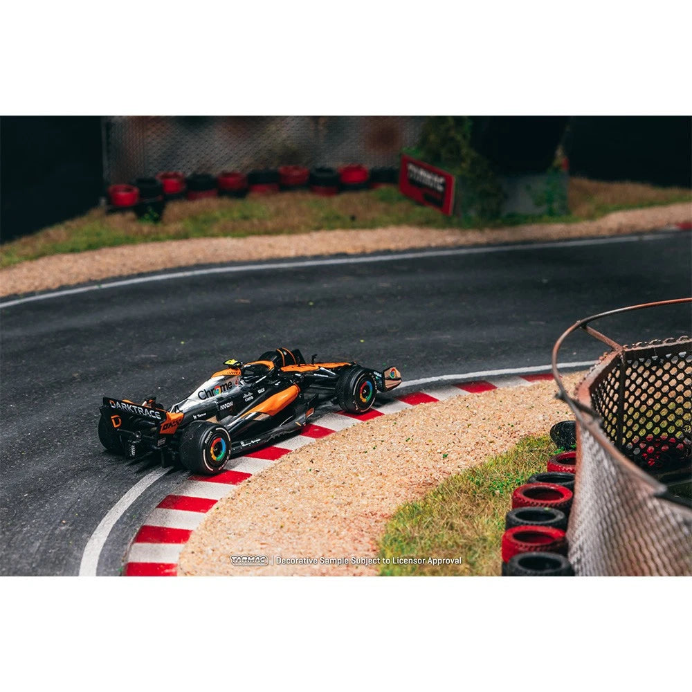 Tarmac Works Global64 1:64 McLaren MCL60 British Grand Prix 2023 Lando Norris – T64G-F070-LN2