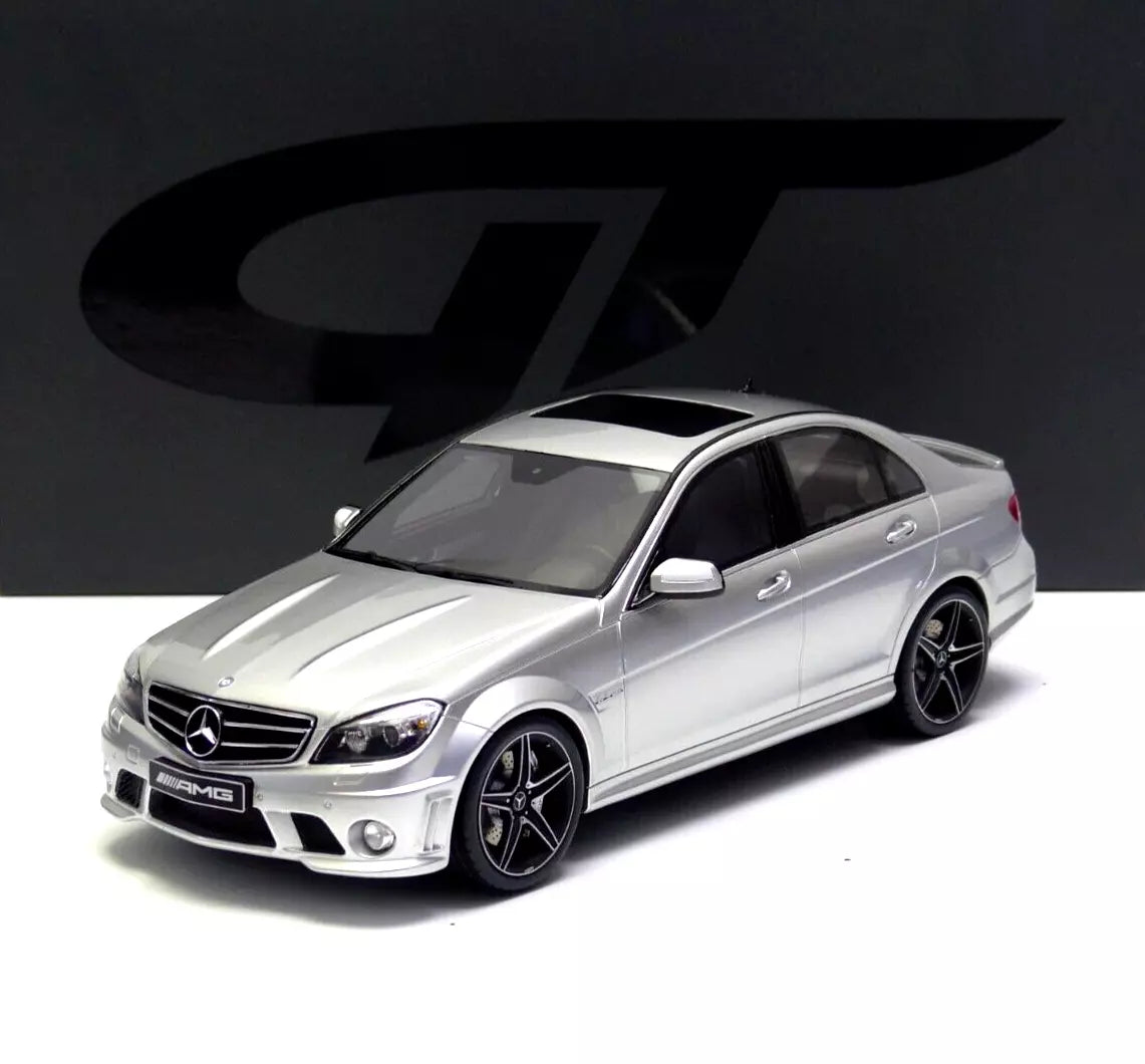 AUTOART MERCEDES C63 Amg 1:18 EUR 450,00 - FR AUTOART MERCEDES C63 Amg 1:18 EUR 450,00 - FR