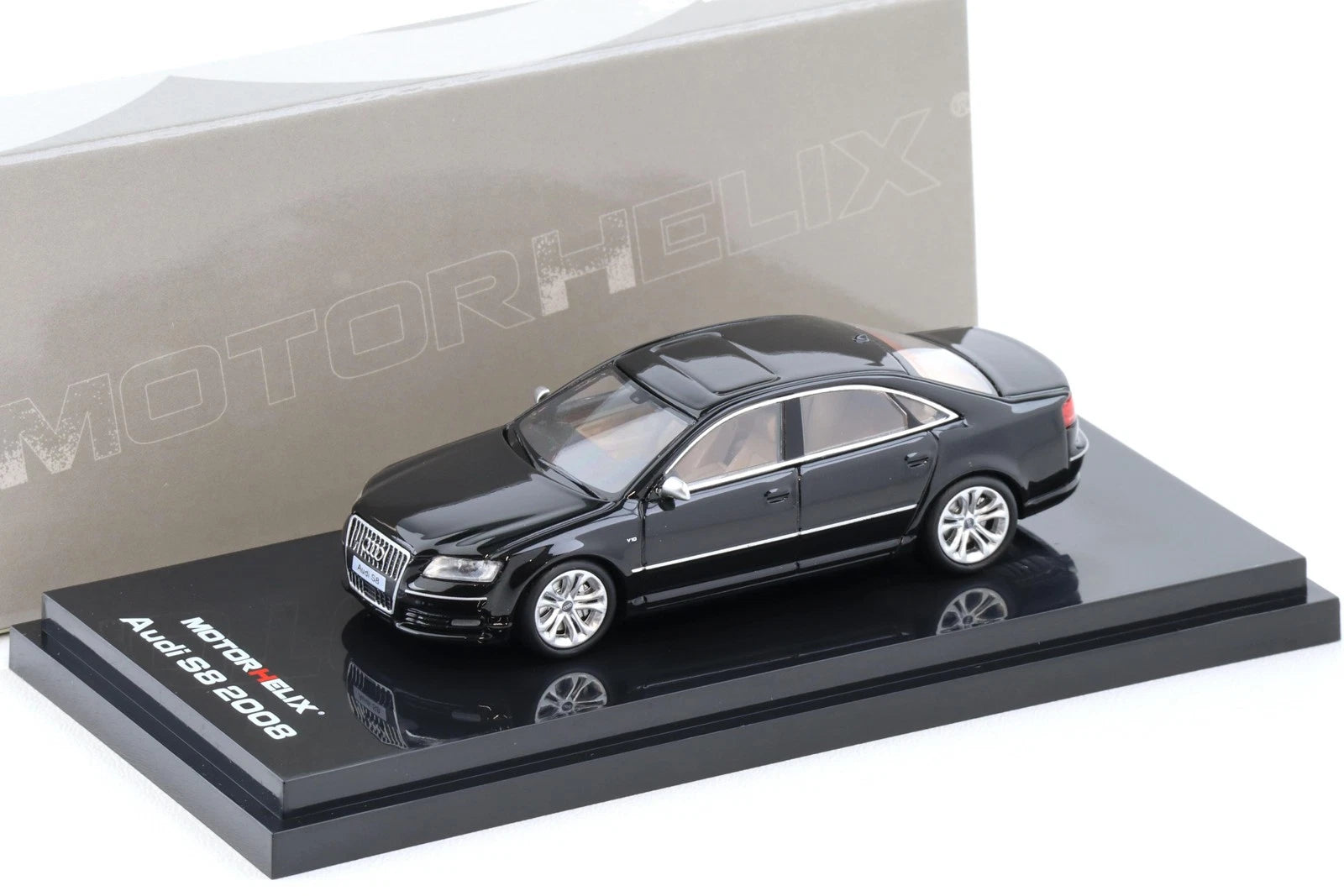 Motorhelix 1/64-Audi A8 (D3) Facelift 2008 (M68216)