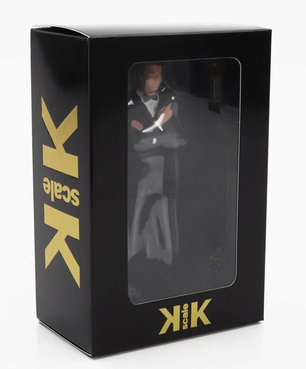 James Bond Figurine 1/18