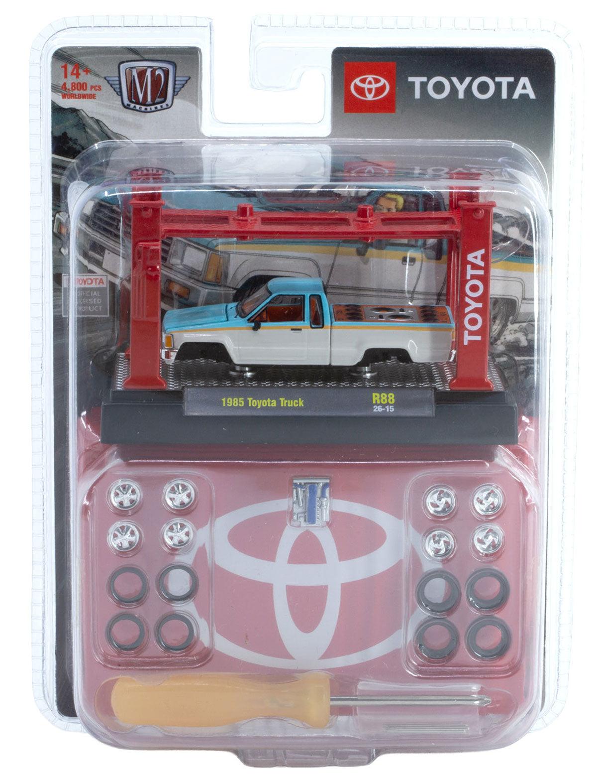 M2 Machines 1:64 Toyota Pickup Truck 1985 avec système audio dans la caisse – Blanc et bleu – Model Kits Series 88 – 37000-88-A