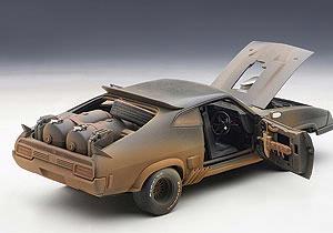 Mad Max "The Road Warrior - Interceptor" (Upgraded Version - Muddy Finish)